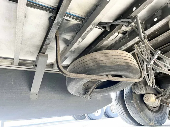 2015 UTILITY VS2RA2983a7802d10d93347b780816c3e309a