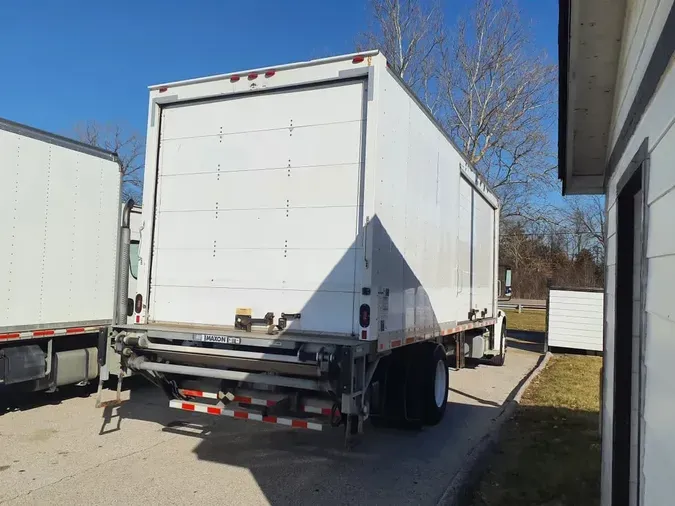 2019 FREIGHTLINER/MERCEDES M2 106