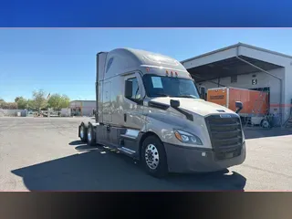 2025 Freightliner Cascadia 126