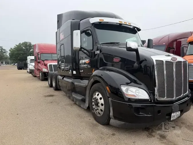 2021 PETERBILT 579