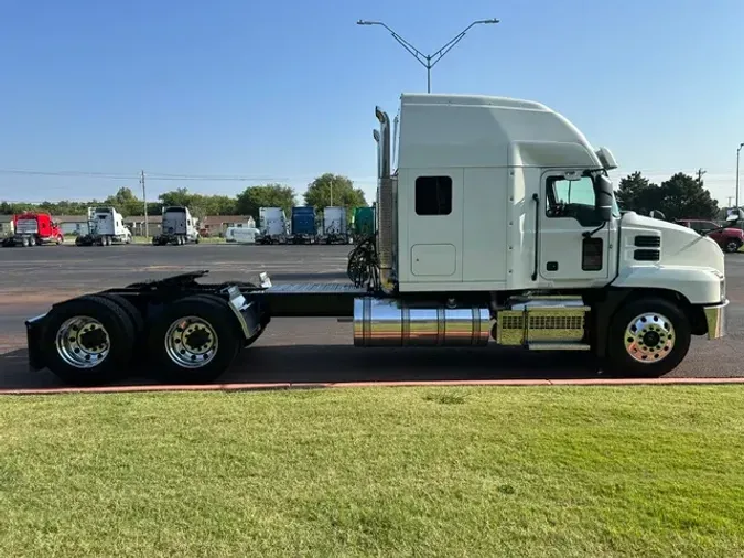 2020 MACK ANTHEM2989978aed15556b1dff66b175cf2e5a