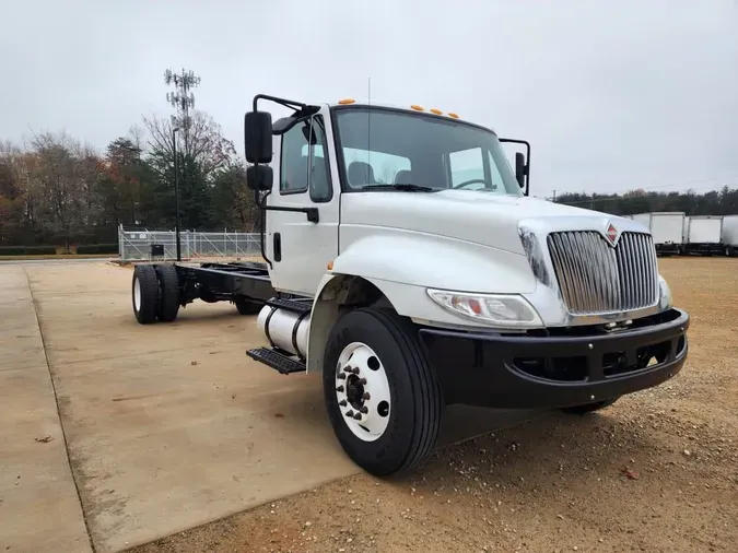 2019 NAVISTAR INTERNATIONAL 4300298af04a3a875f12da175cd97638740e