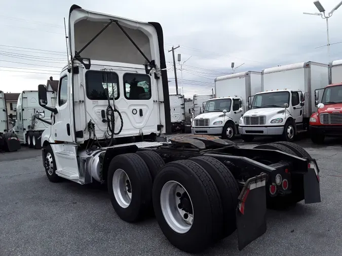 2020 FREIGHTLINER/MERCEDES NEW CASCADIA PX12664