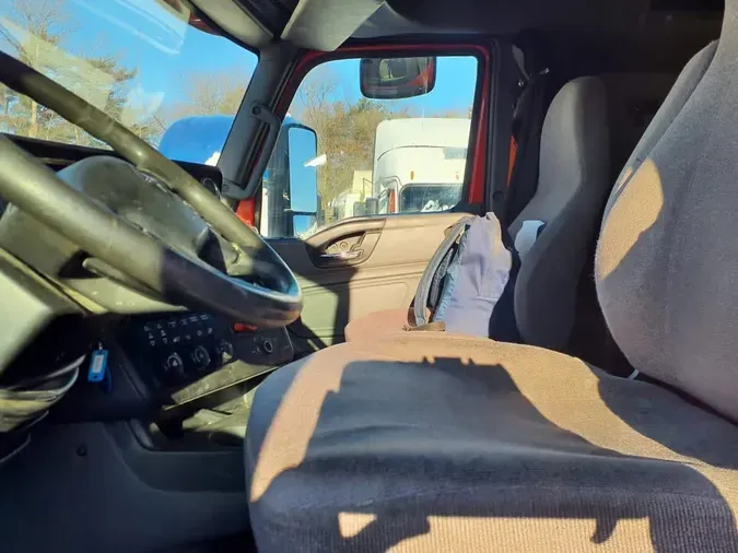 2020 NAVISTAR INTERNATIONAL LT625 SLPR CAB