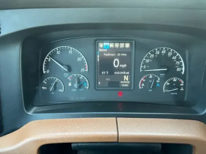 2022 Freightliner New Cascadia 126