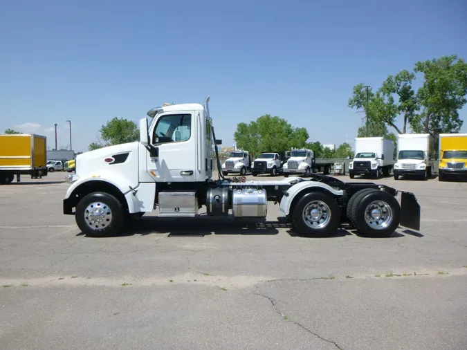2021 Peterbilt 567