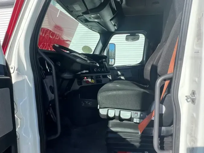 2019 FREIGHTLINER/MERCEDES NEW CASCADIA PX12664