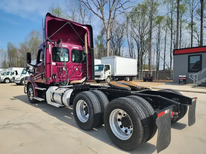 2020 FREIGHTLINER/MERCEDES NEW CASCADIA PX12664