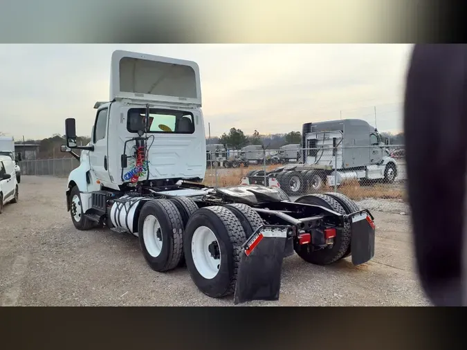 2019 NAVISTAR INTERNATIONAL LT625 DAYCAB T/A