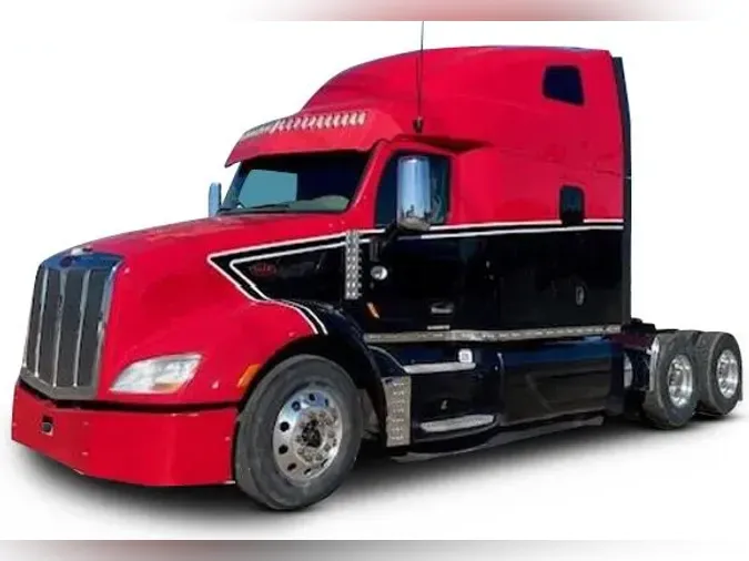 2021 Peterbilt 5792995c5a9bb3a8363ee872b216ca803b8
