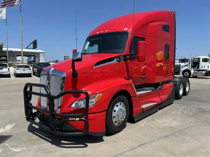 2024 Kenworth T680