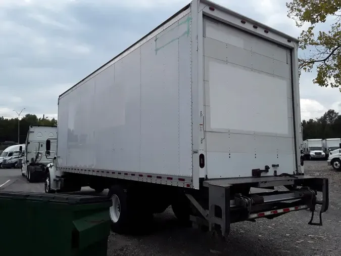 2019 FREIGHTLINER M2 106