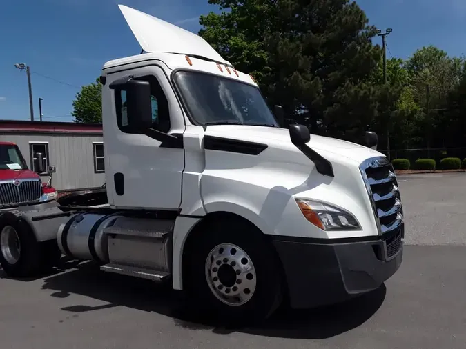2020 FREIGHTLINER/MERCEDES NEW CASCADIA 12629a695ab718697818b6968214996f263