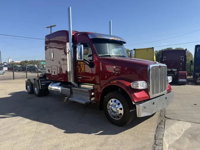 2022 Peterbilt 567