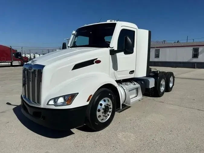 2023 Peterbilt 579