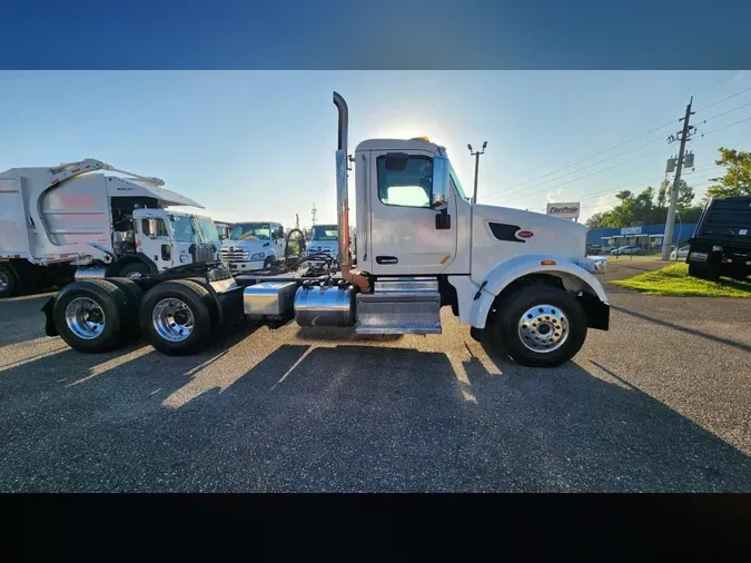 2020 Peterbilt 567