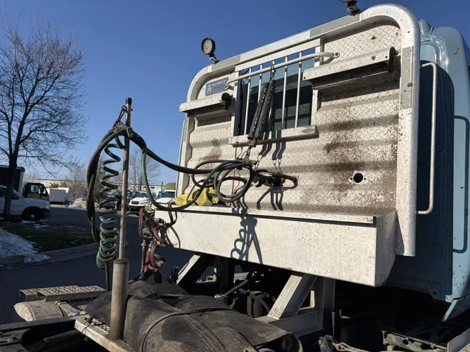 2020 International LT625