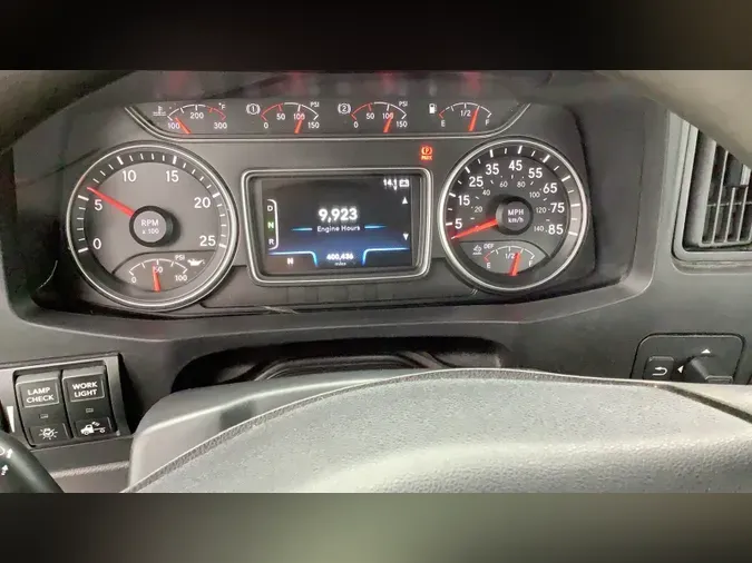 2018 International LT29b59c4a2f3a1acb7a806ab417b5f61a