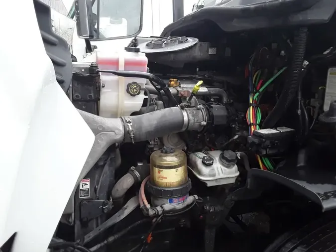 2018 FREIGHTLINER/MERCEDES CASCADIA 113