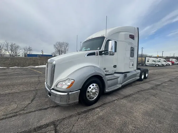 2022 Kenworth T680