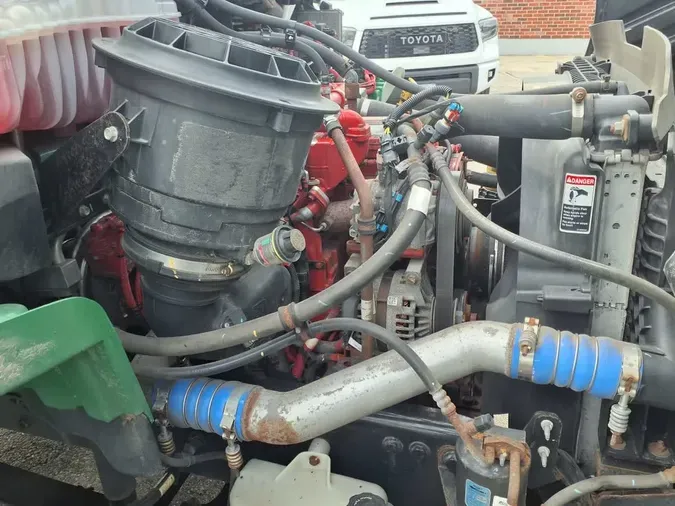 2020 FREIGHTLINER M2 106