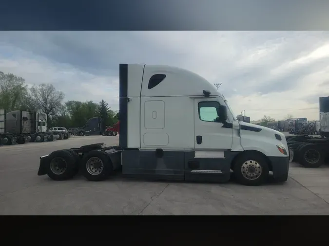 2021 Freightliner Cascadia
