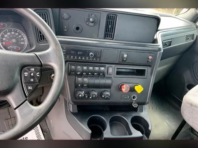 2021 INT LT625 6x429bf66bac8c4bf18bfdd19bbb62e3d18