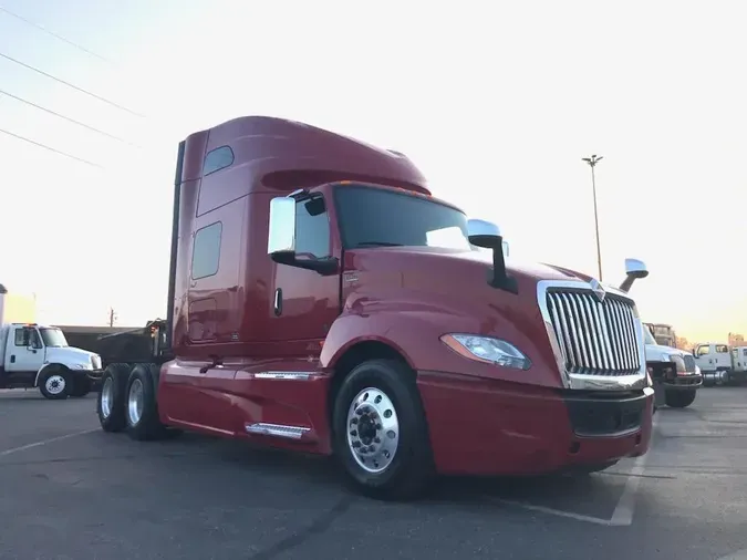 2019 International LT625