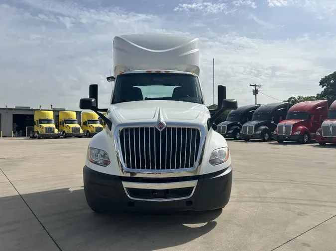 2020 International LT625
