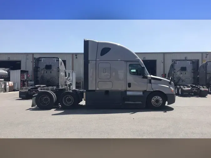 2025 Freightliner Cascadia 12629c76548214b865923e4d19544ad2f16
