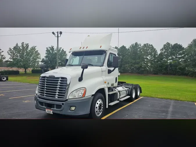 2019 FREIGHTLINER CASCADIA 125