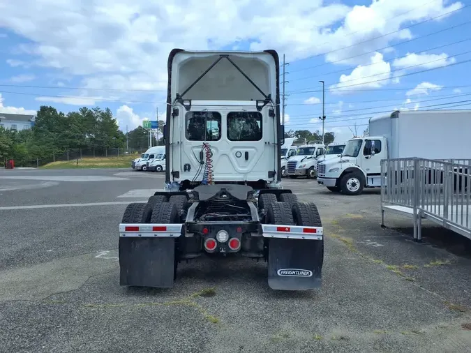 2023 FREIGHTLINER/MERCEDES NEW CASCADIA PX1266429c7b797b87a197284ea13668b51cc76