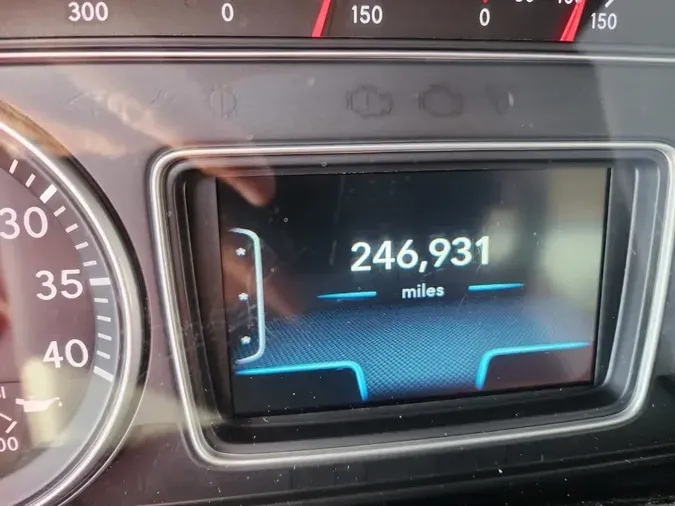 2020 NAVISTAR INTERNATIONAL MV607 (4X2)