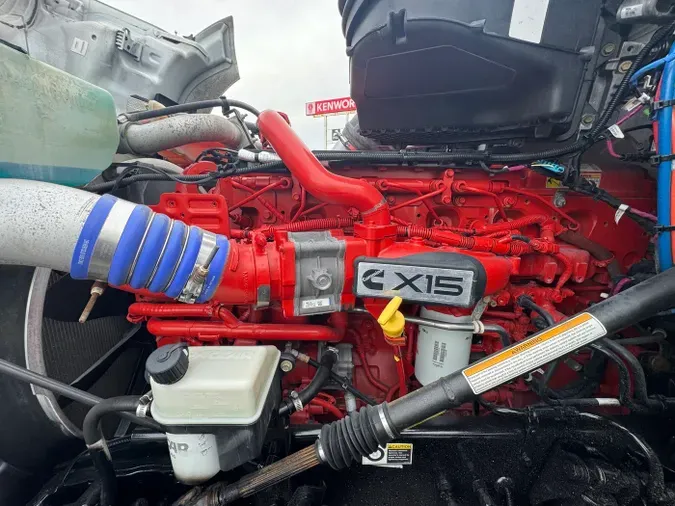 2022 Kenworth T68029c904222b104508738a2a92717290ff