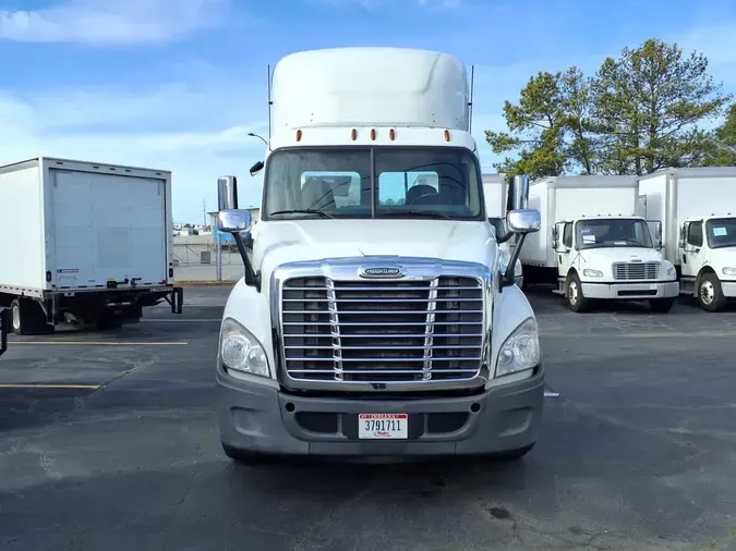 2018 FREIGHTLINER/MERCEDES FLT7562T