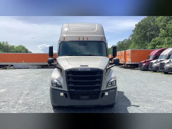 2021 Freightliner Cascadia