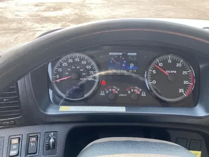 2020 Hino 268A