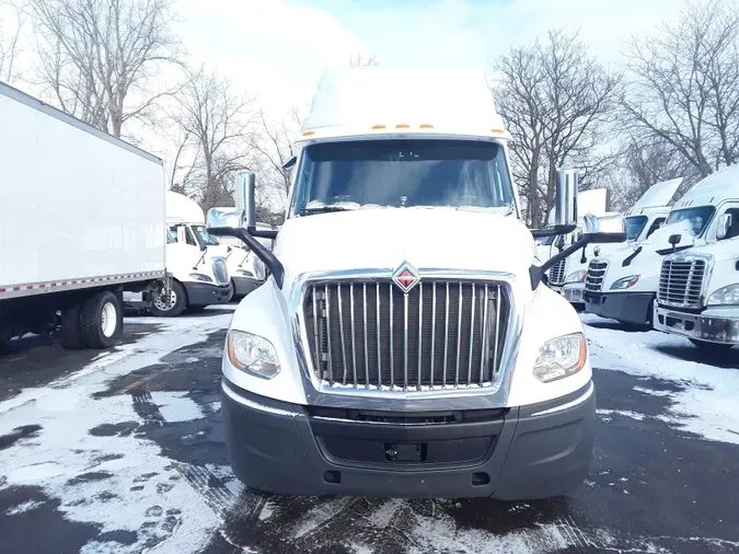 2019 NAVISTAR INTERNATIONAL LT625 SLPR CAB