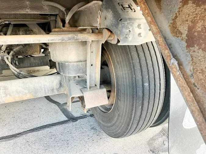 2017 UTILITY VS2RA29d1727fdd26537312b6946fbd81d72e