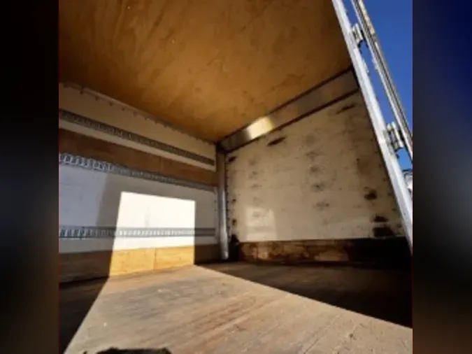 2019 FREIGHTLINER/MERCEDES M2 10629d4f4866c1e834eb4cd0762e231fa2e