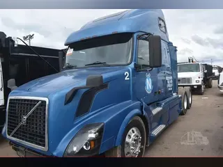 2006 VOLVO VNL64T670