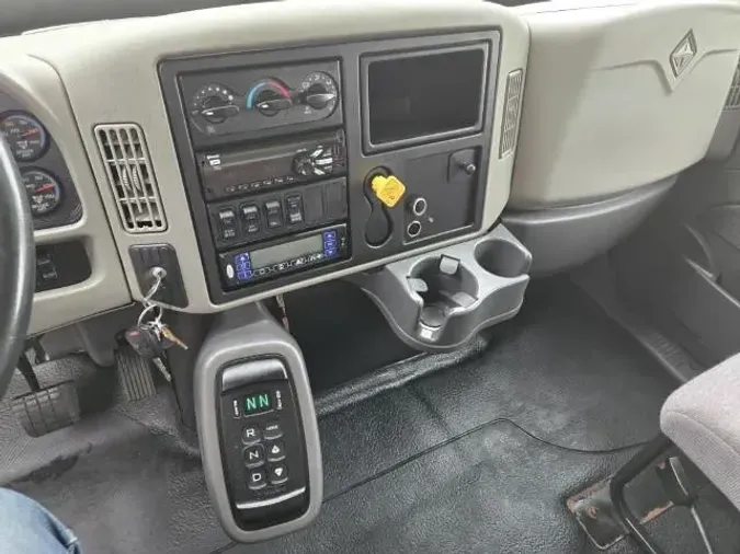 2019 International 4400