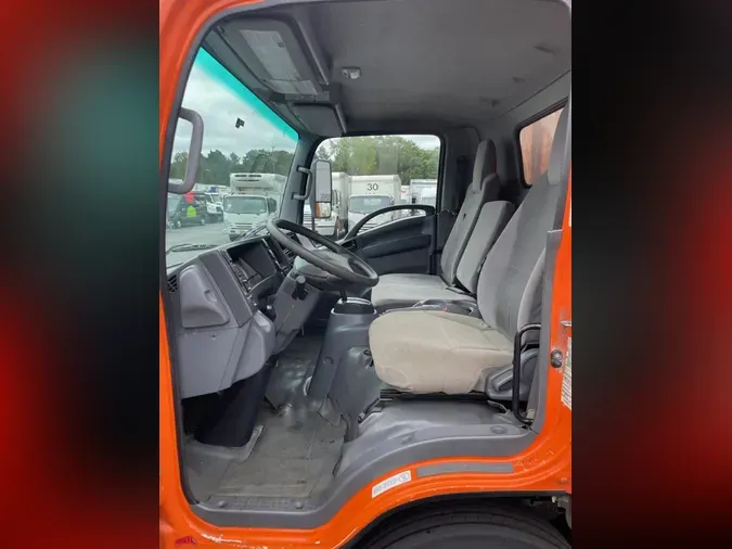 2019 ISUZU NQR