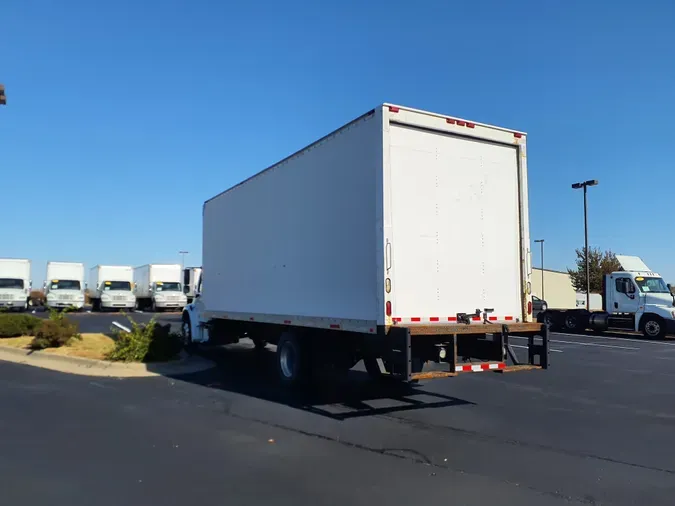 2015 FREIGHTLINER/MERCEDES M2 106