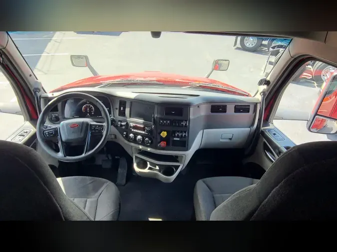 2022 Peterbilt 57929ddcb066435d12eb12aa7c574b1c294