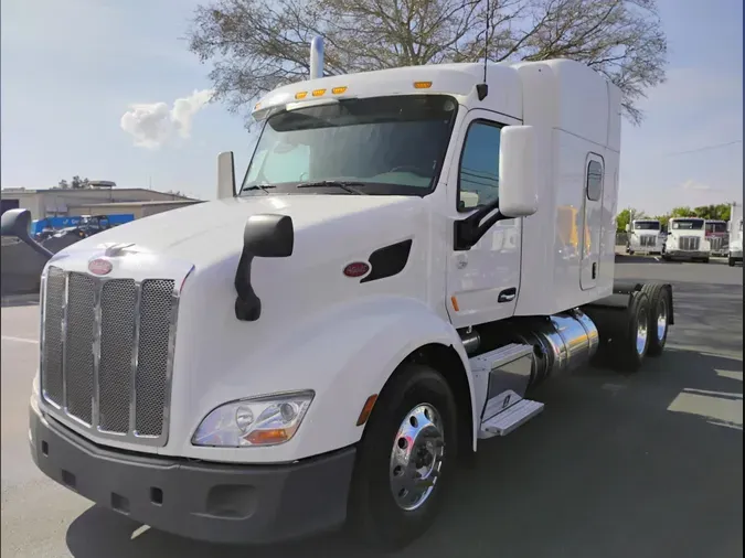 2020 Peterbilt 579