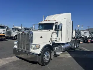 2018 Peterbilt 389