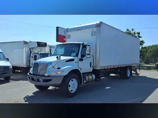 2020 NAVISTAR INTERNATIONAL MV607 (4X2)