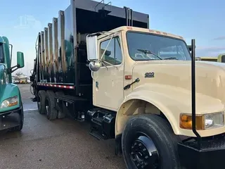 2000 INTERNATIONAL 4900