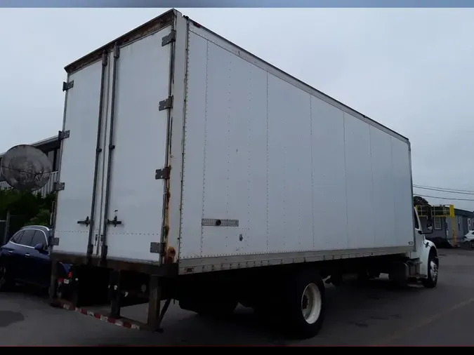 2014 FREIGHTLINER M2 106